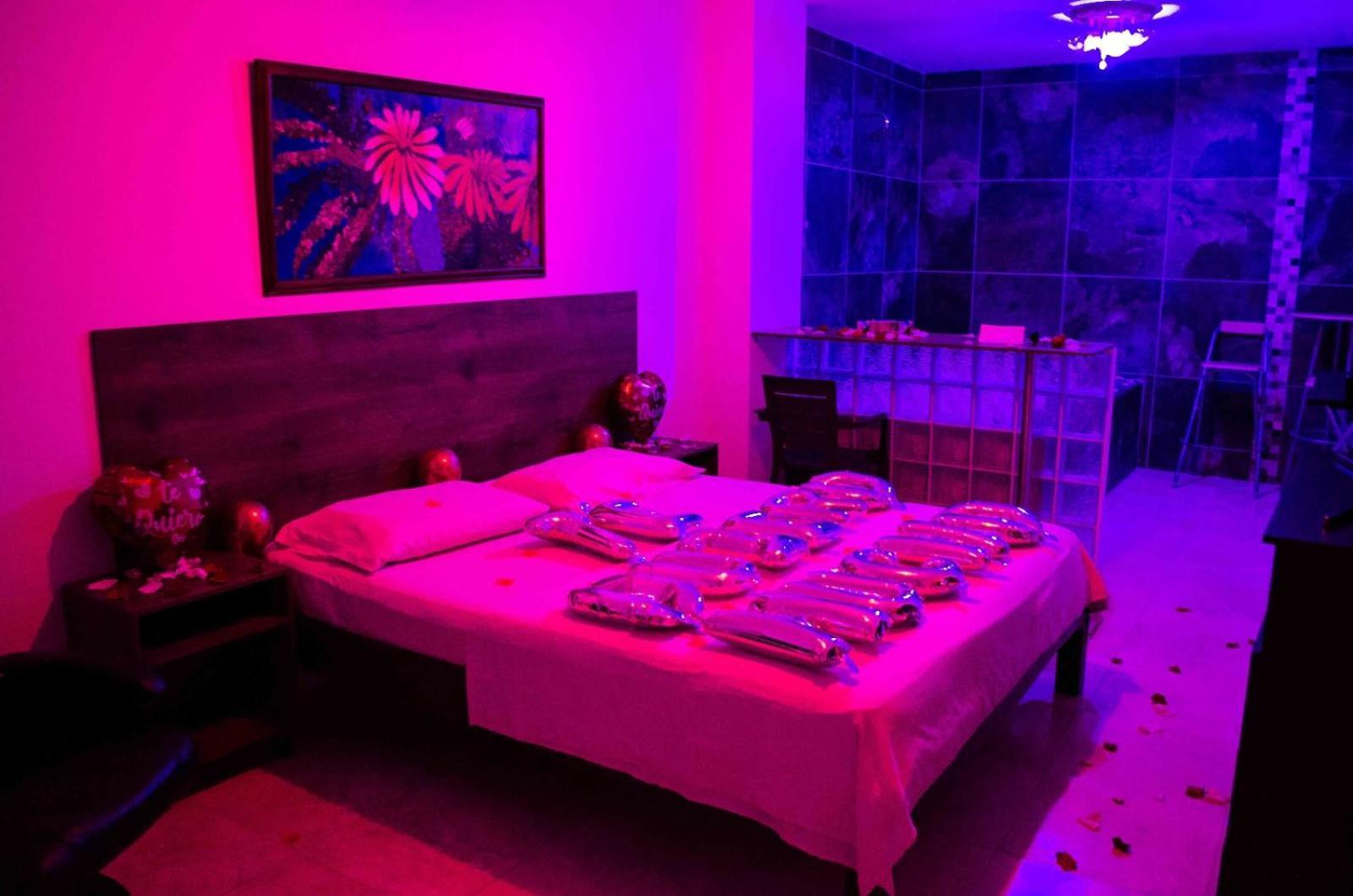 Hotel Elimar Girardot Kültér fotó
